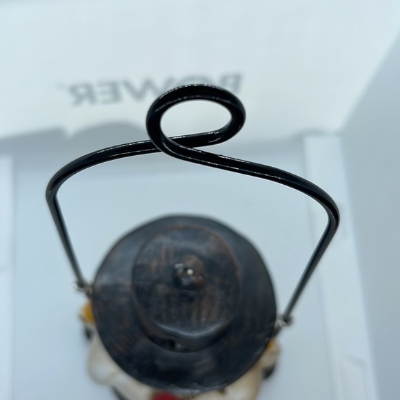 Creepy clown light up lantern ! - Picture 6 of 8